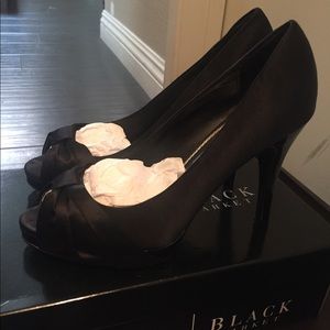 Ray black heel